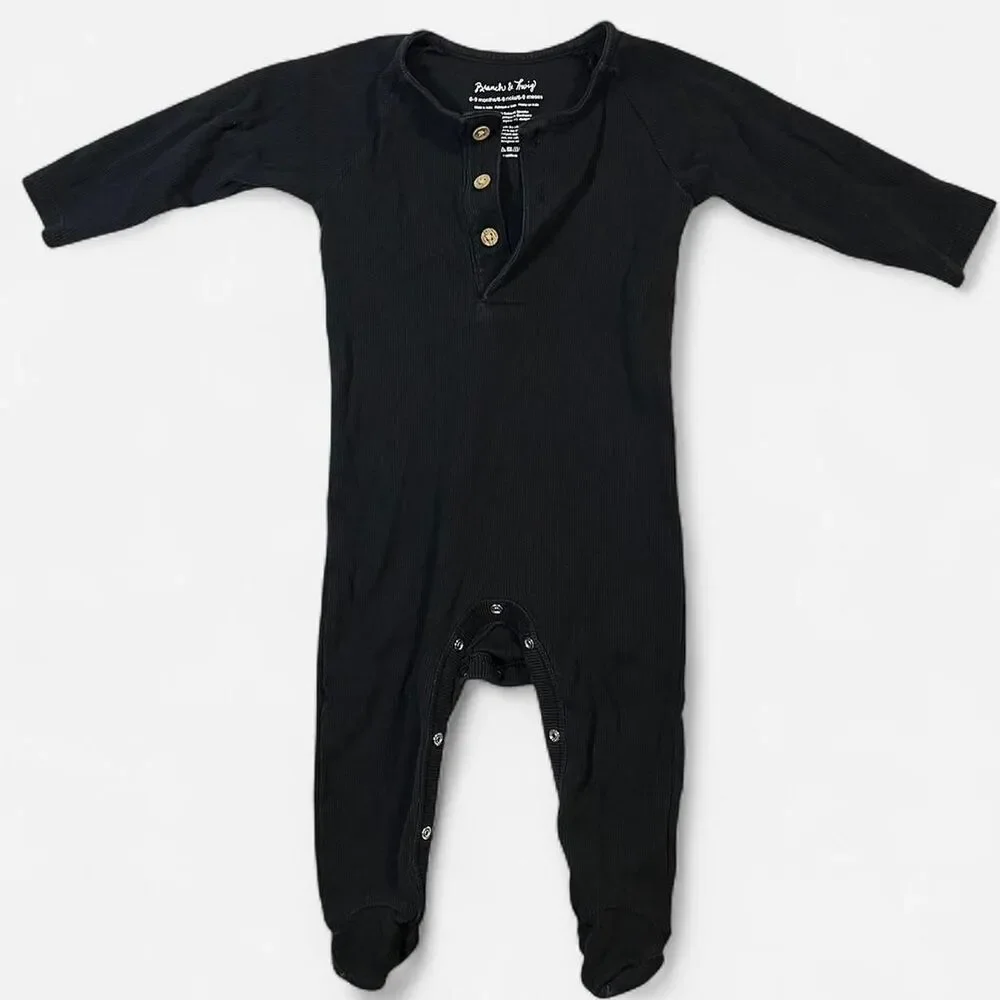 Branch-twig Men's Black Sleepsuits-babygrows